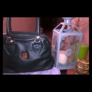 Charles Hurbert purse